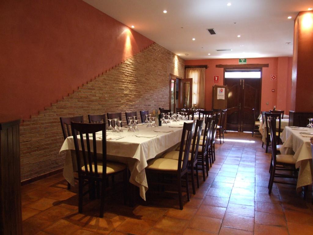 Hotel Rural Carlos I Garganta la Olla Exteriör bild